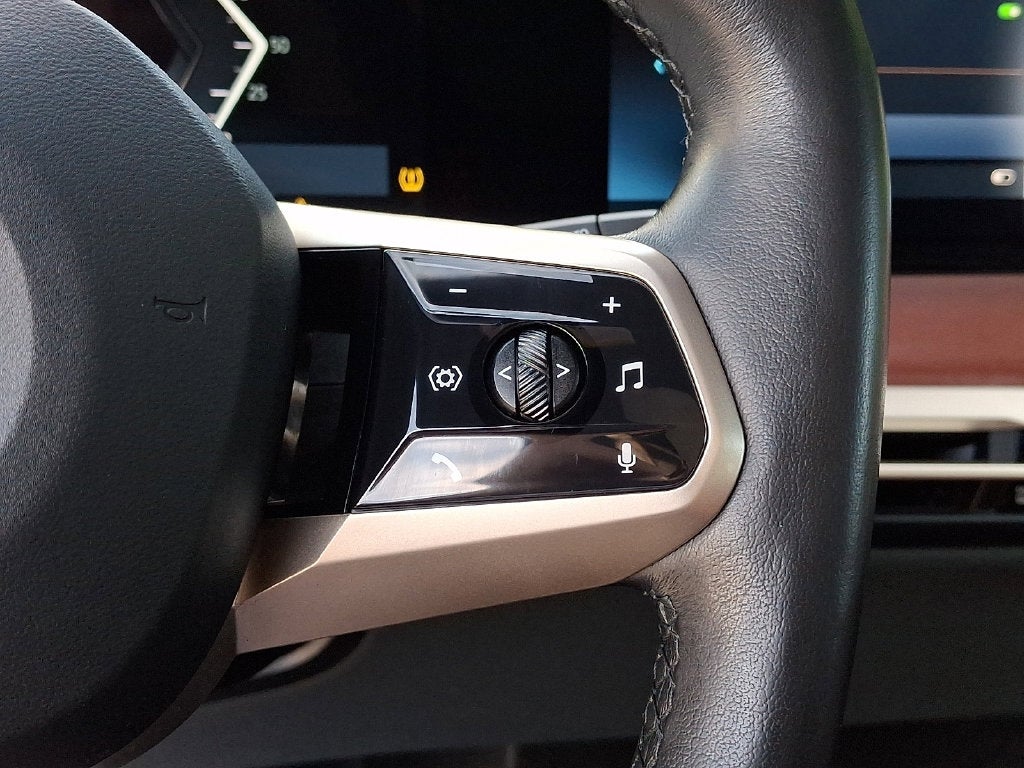 2023 BMW iX xDrive50