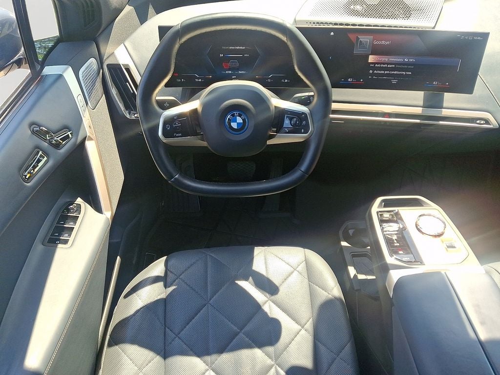 2023 BMW iX M60