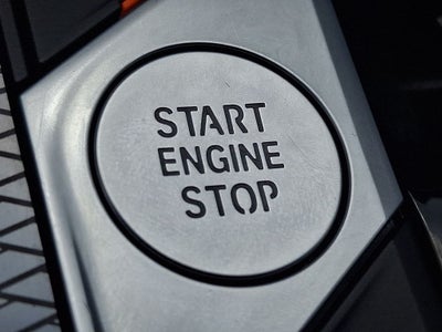 2025 BMW 3 Series 330i xDrive w/Convenience Package