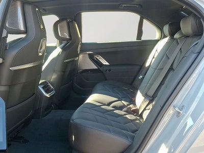 2026 BMW 7 Series 750e xDrive