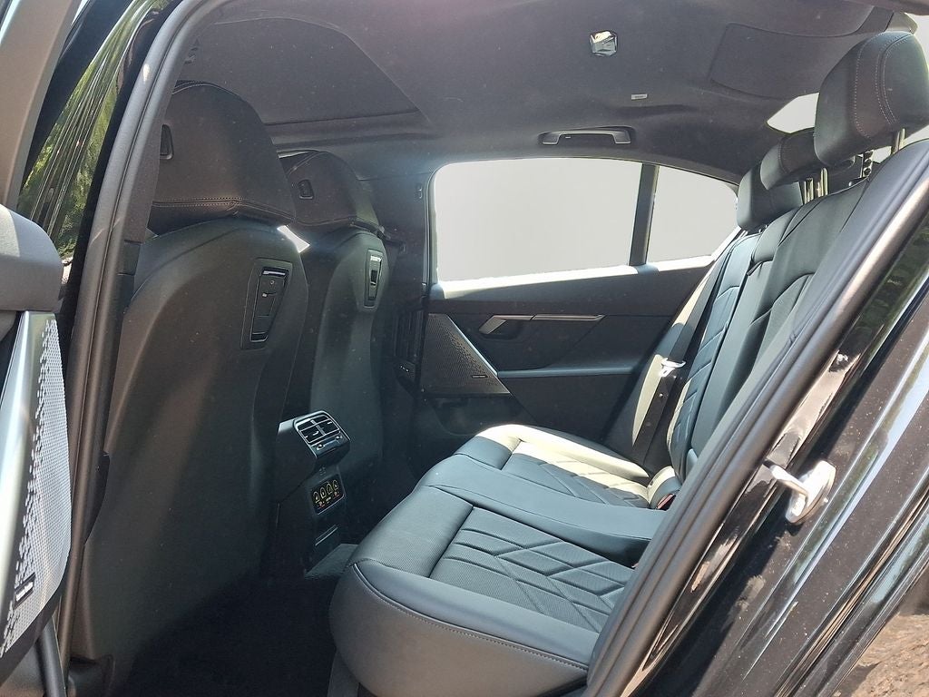 2026 BMW 5 Series 530i xDrive