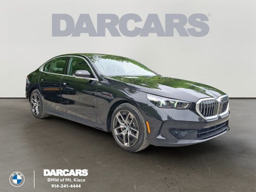 2026 BMW 5 Series 530i xDrive w/Premium Package