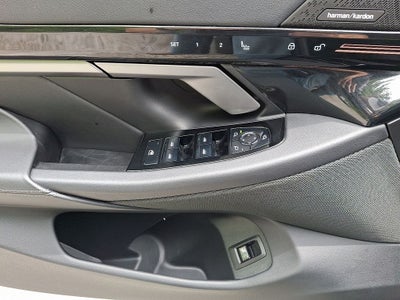 2026 BMW 5 Series 530i xDrive w/Premium Package