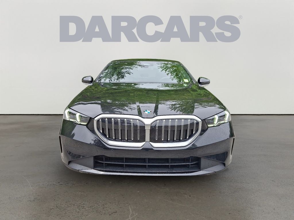 2026 BMW 5 Series 530i xDrive w/Premium Package