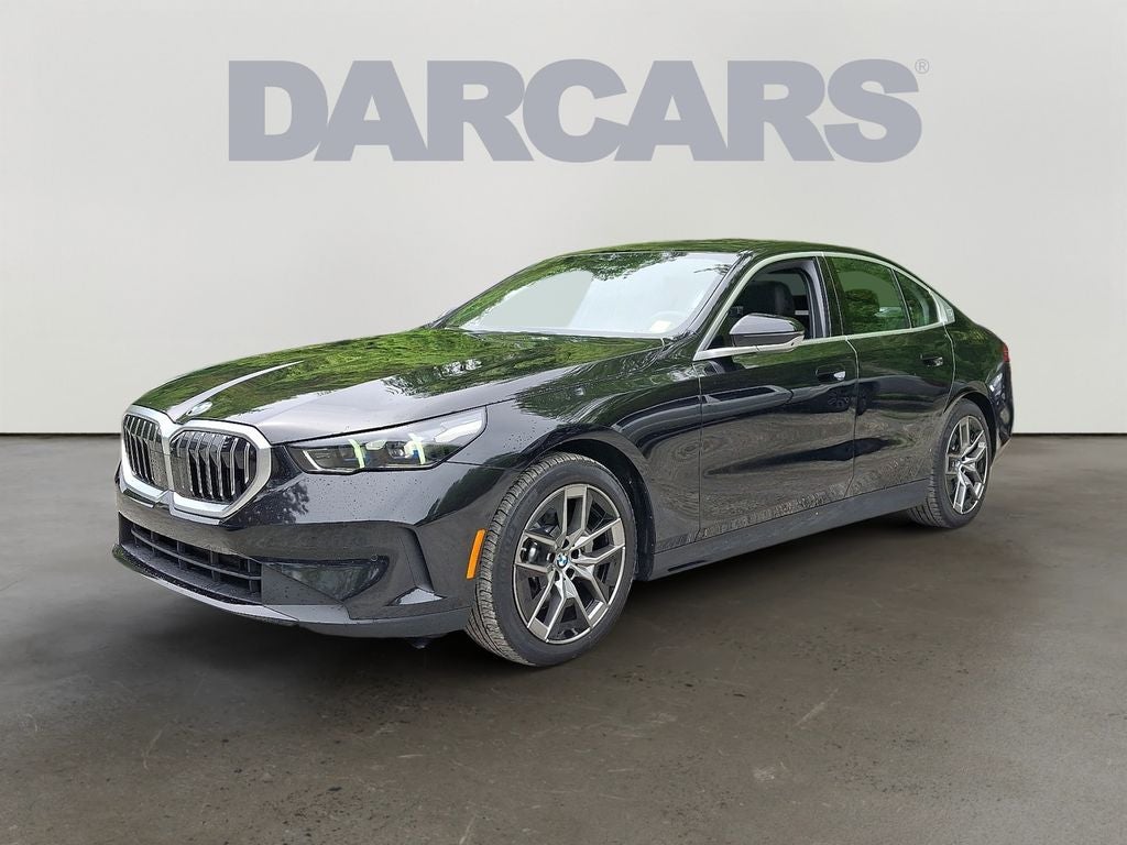 2026 BMW 5 Series 530i xDrive w/Premium Package