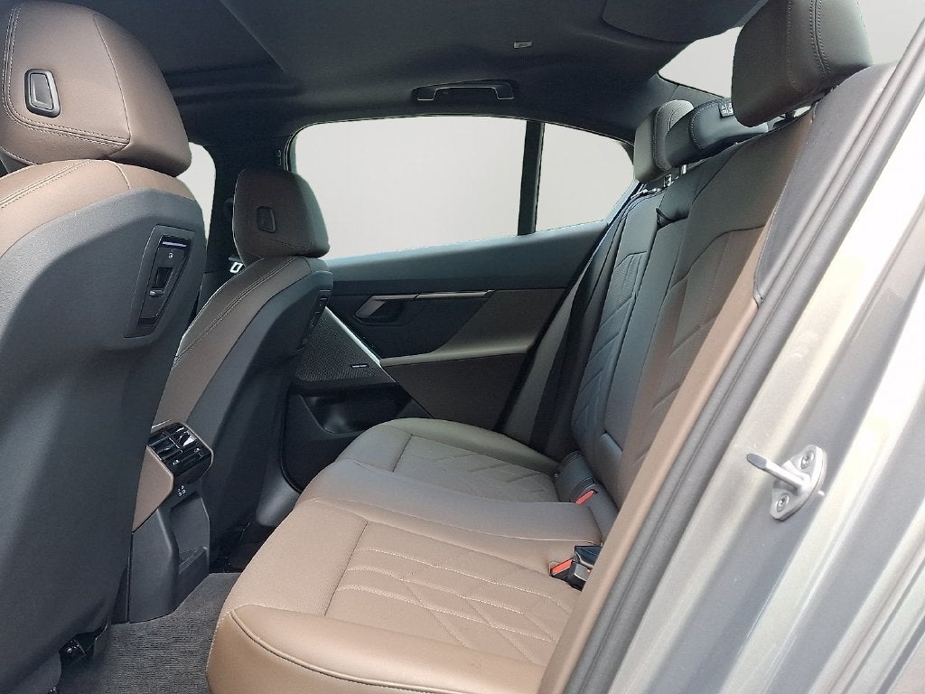 2026 BMW 5 Series 530i xDrive
