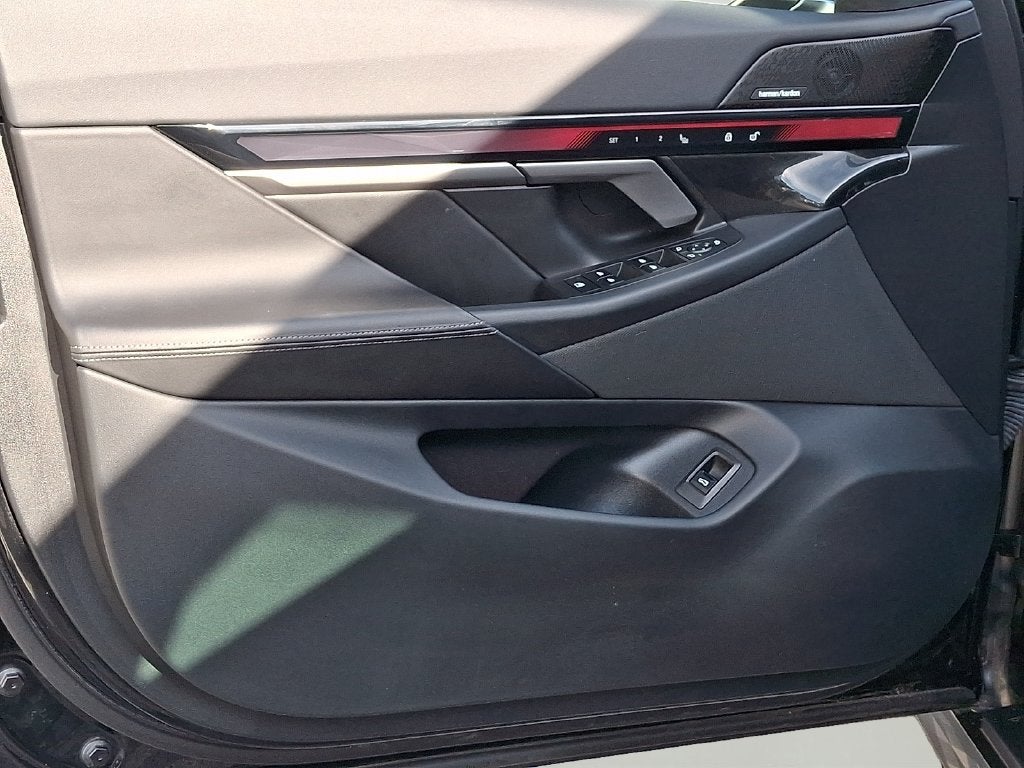 2025 BMW 5 Series 540i xDrive