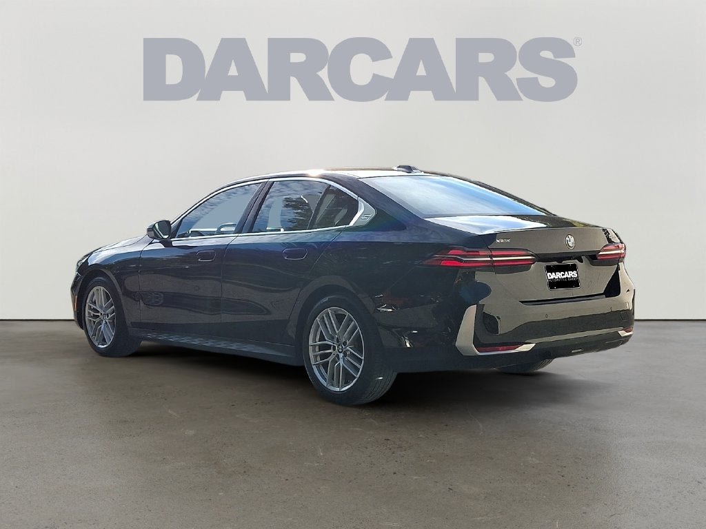 2025 BMW 5 Series 540i xDrive