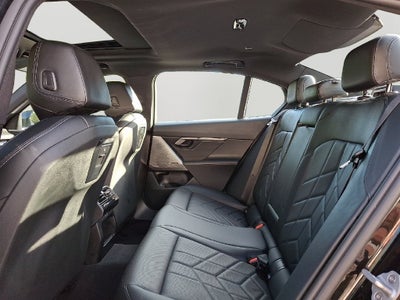 2025 BMW 5 Series 540i xDrive