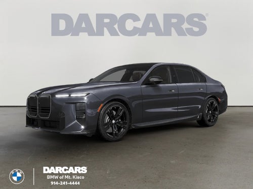 2027 BMW 7 Series 740i xDrive