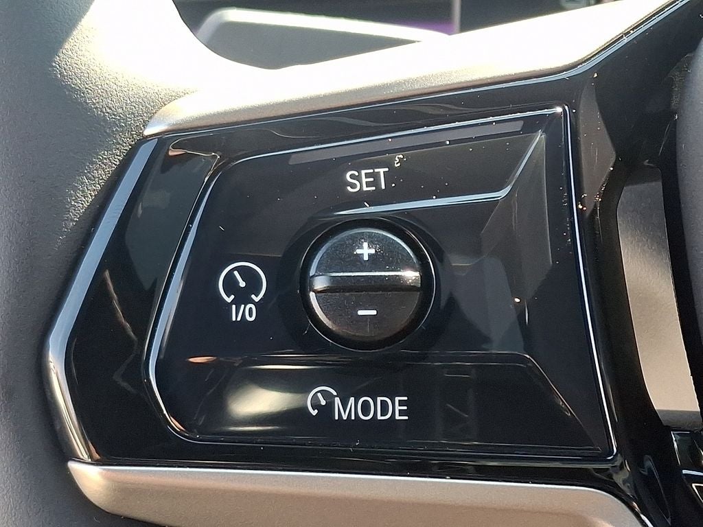 2026 BMW i5 xDrive40 w/Executive Package & Luxury Seating Package