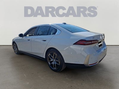 2026 BMW i5 xDrive40 w/Executive Package & Luxury Seating Package