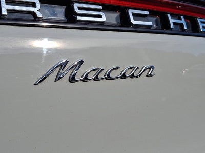 2024 Porsche Macan Base