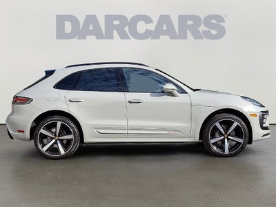2024 Porsche Macan Base