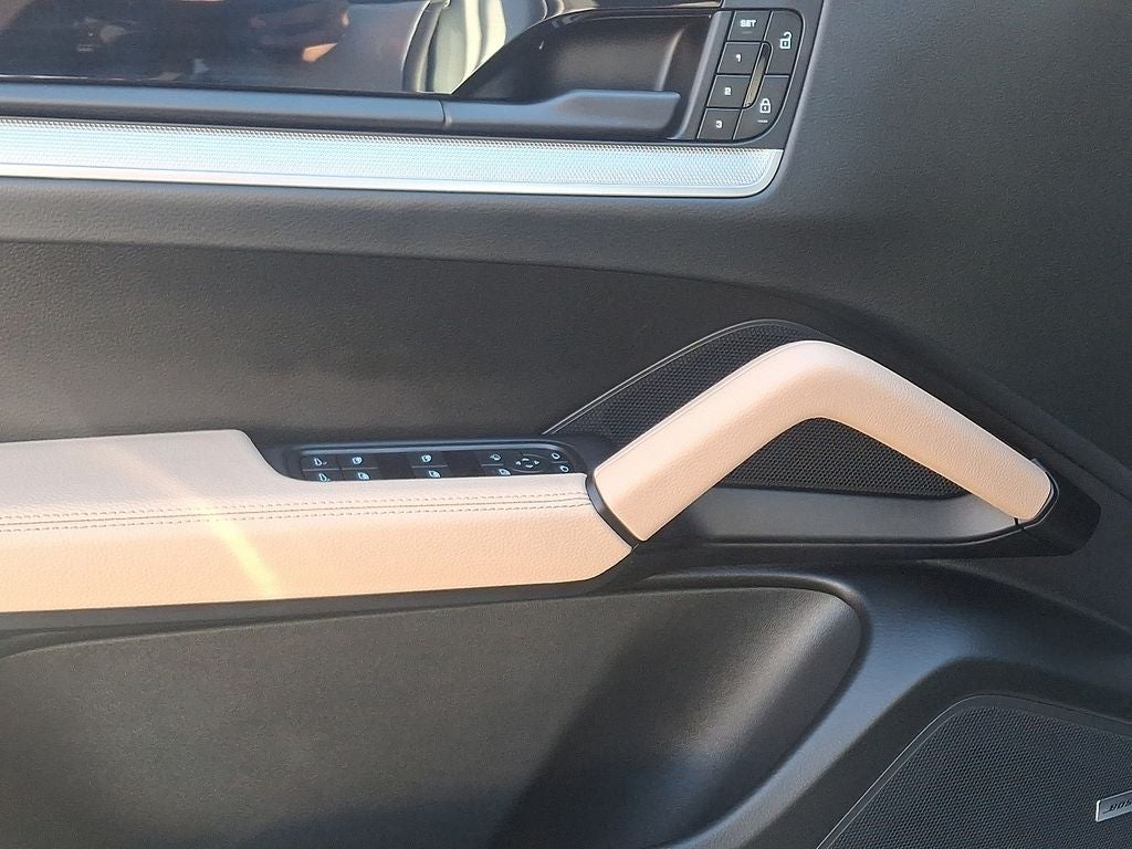 2024 Porsche Cayenne Coupe Base