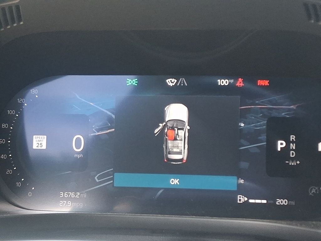 2026 Volvo XC60 B5 Core w/Climate package