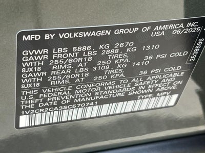 2025 Volkswagen Atlas 2.0T Peak Edition