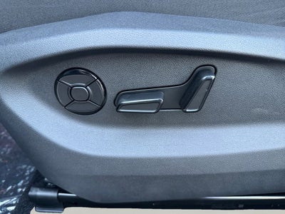 2025 Volkswagen Tiguan 2.0T SE R-Line Black