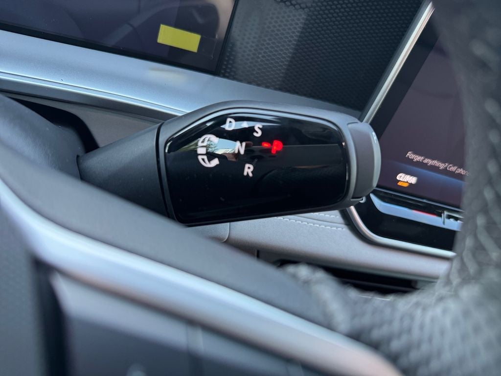 2025 Volkswagen Tiguan 2.0T SE R-Line Black