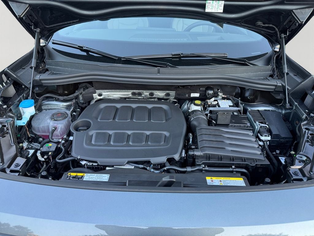 2025 Volkswagen Tiguan 2.0T SE R-Line Black