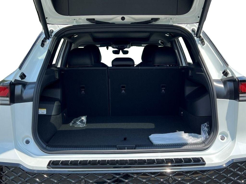 2025 Volkswagen Tiguan 2.0T SE R-Line Black