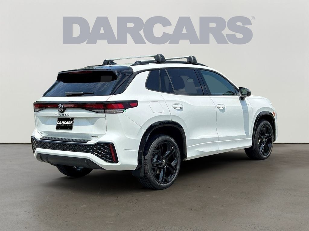2025 Volkswagen Tiguan 2.0T SE R-Line Black