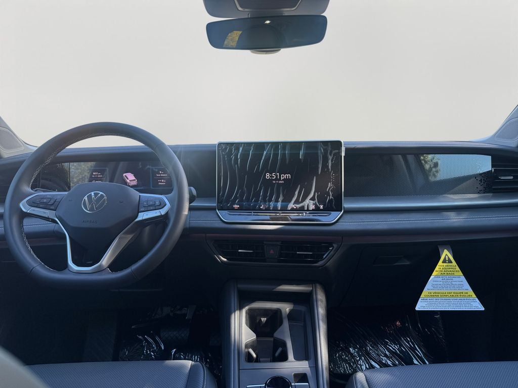 2025 Volkswagen Tiguan 2.0T SE