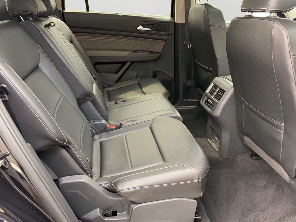 2023 Volkswagen Atlas 2.0T SE w/Technology