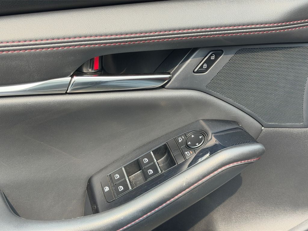 2024 Mazda Mazda3 2.5 S Carbon Edition