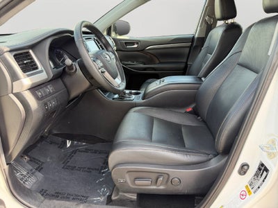 2019 Toyota Highlander Hybrid Limited Platinum