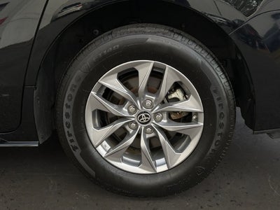 2025 Toyota Sienna LE 8 Passenger