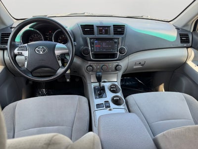 2013 Toyota Highlander Base
