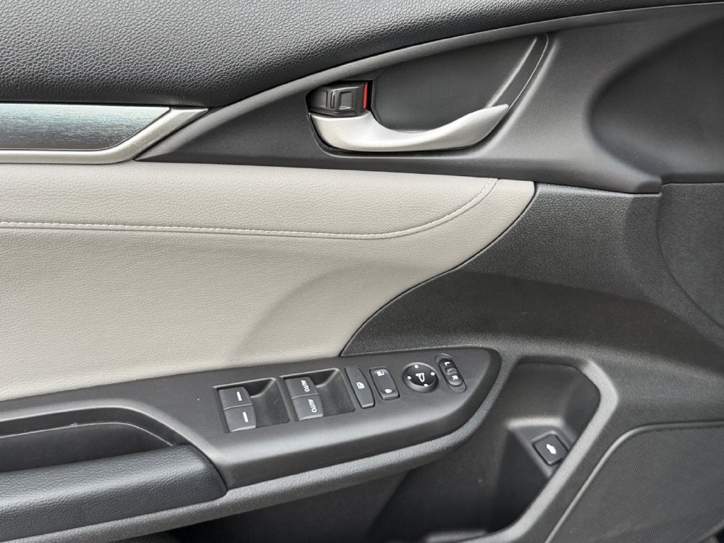 2018 Honda Civic Touring