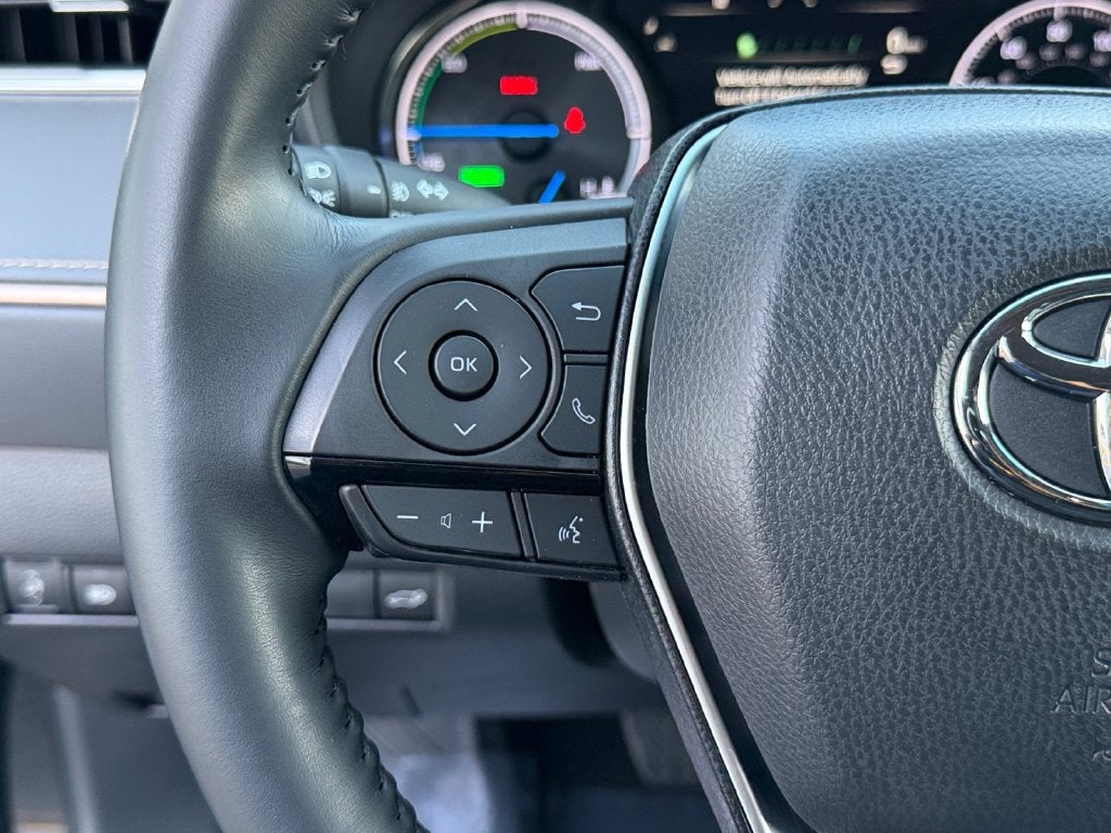 2023 Toyota Venza XLE