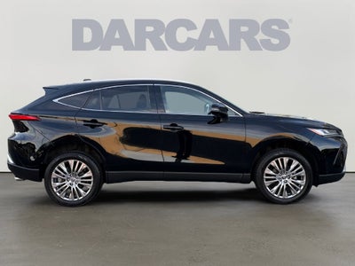 2023 Toyota Venza XLE