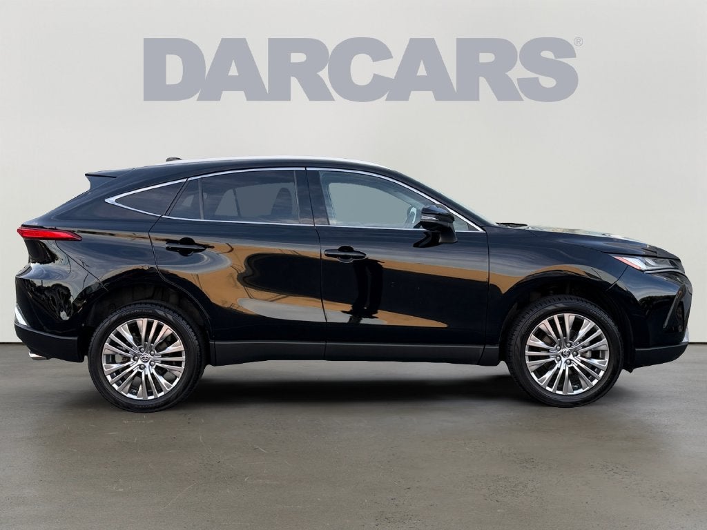 2023 Toyota Venza XLE