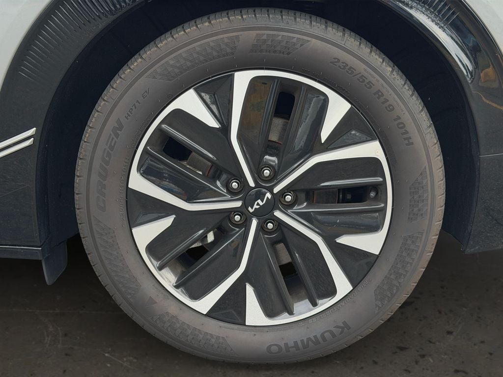 2023 Kia EV6 Wind
