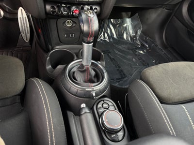 2017 MINI John Cooper Works Base