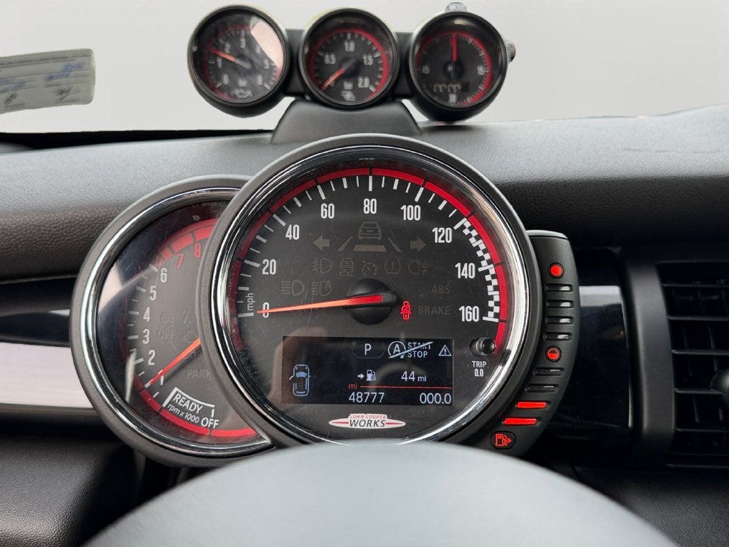 2017 MINI John Cooper Works Base