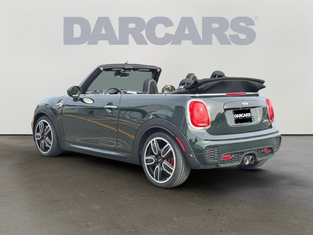 2017 MINI John Cooper Works Base