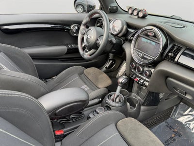2017 MINI John Cooper Works Base