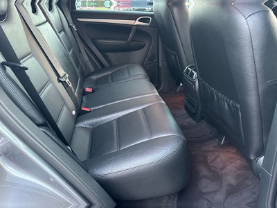 2008 Porsche Cayenne Base