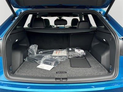 2025 Volkswagen Atlas Cross Sport 2.0T SEL Premium R-Line