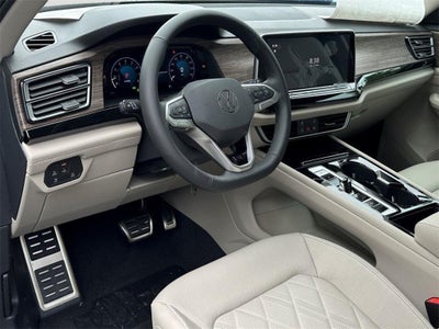 2025 Volkswagen Atlas 2.0T SEL Premium R-Line