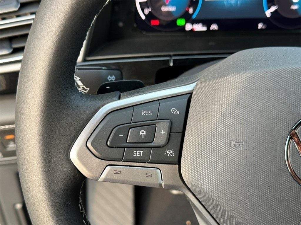 2025 Volkswagen Atlas Cross Sport 2.0T SE