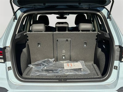 2025 Volkswagen Taos 1.5T SE Black