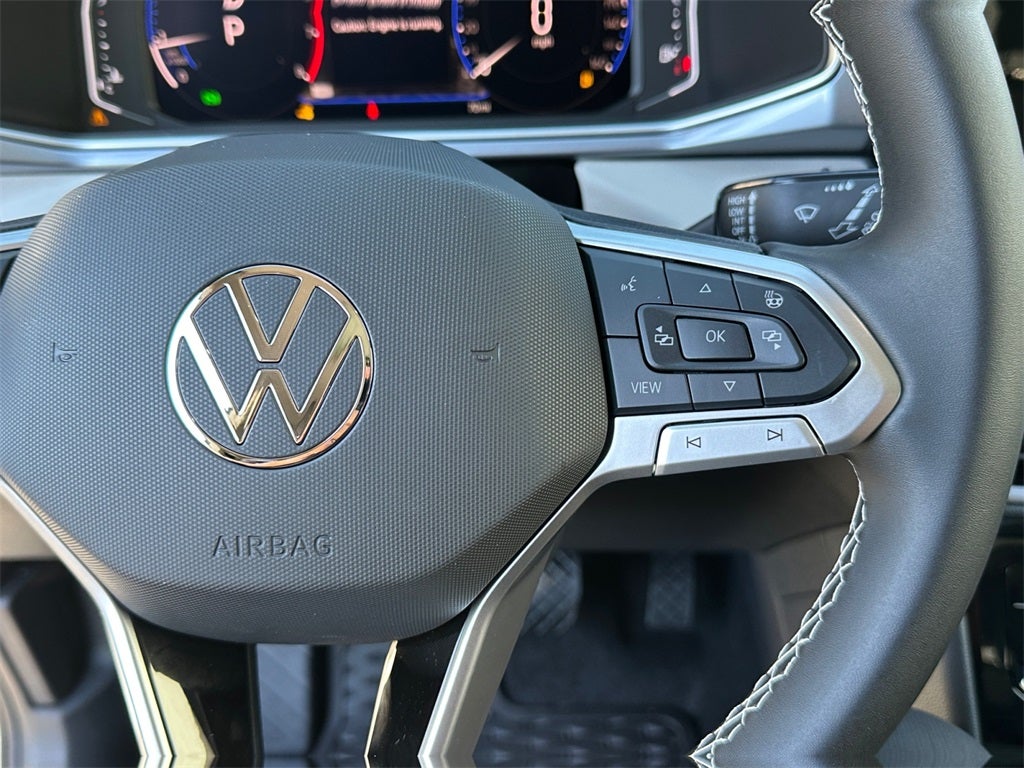 2025 Volkswagen Taos 1.5T SEL