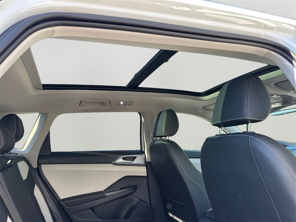 2025 Volkswagen Taos 1.5T SEL