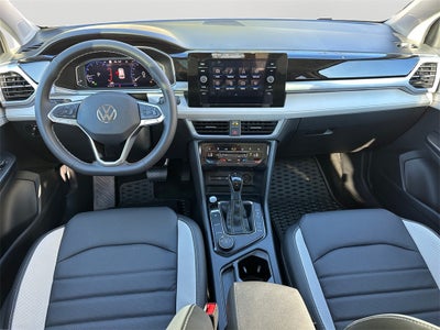 2025 Volkswagen Taos 1.5T SEL