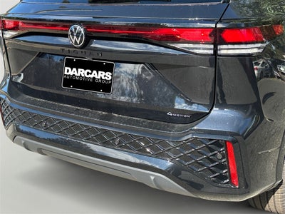 2025 Volkswagen Tiguan 2.0T SE R-Line Black